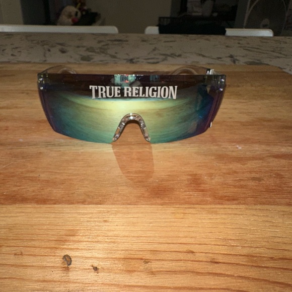 True Religion Clear Frame Sunglasses - Picture 1 of 6